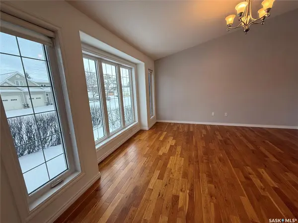 130 2nd AVENUE SE, Eston, SK S0L 1A0