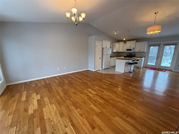 130 2nd AVENUE SE, Eston, SK S0L 1A0