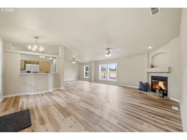 5972 MT VERNON RD, Springfield, OR 97478