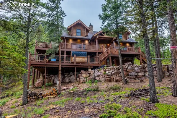 6060 Big Horn RD, Manitou Springs, CO 80829