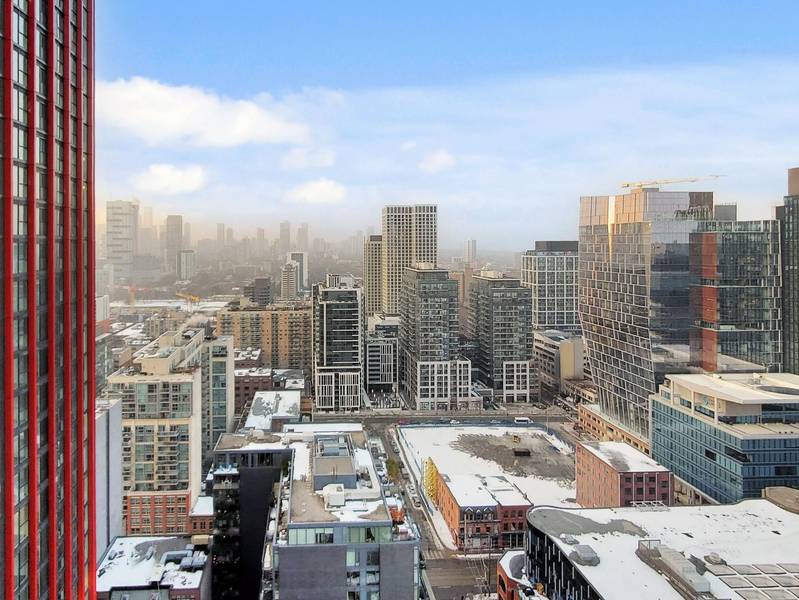 70 Princess ST #2816, Toronto C08, ON M5A 0X6