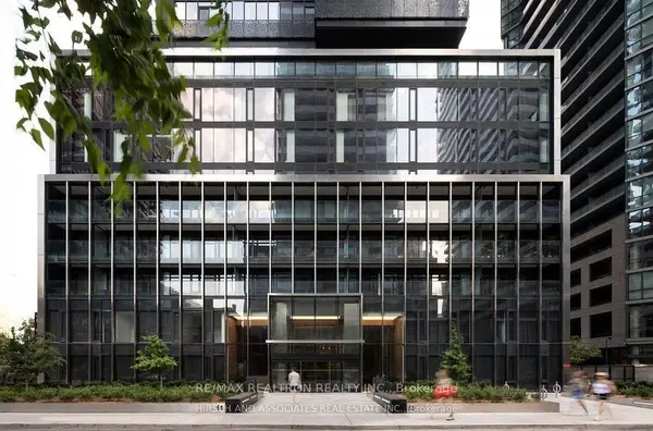 55 Charles ST E #803, Toronto C08, ON M4Y 0J1