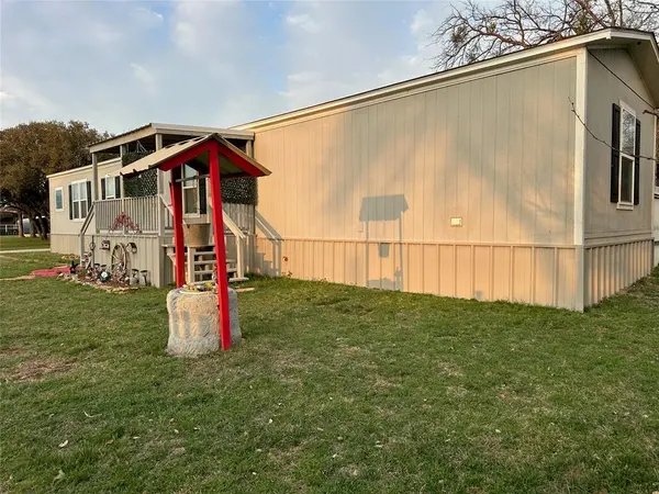 4151 Iroquois Drive, May, TX 76857