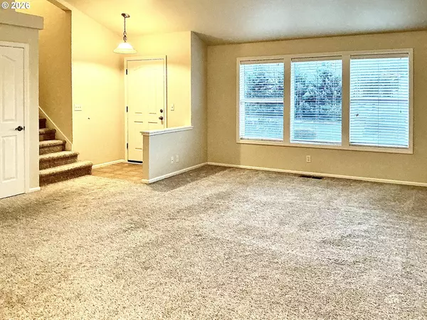 Veneta, OR 97487,25335 TRINITY ST