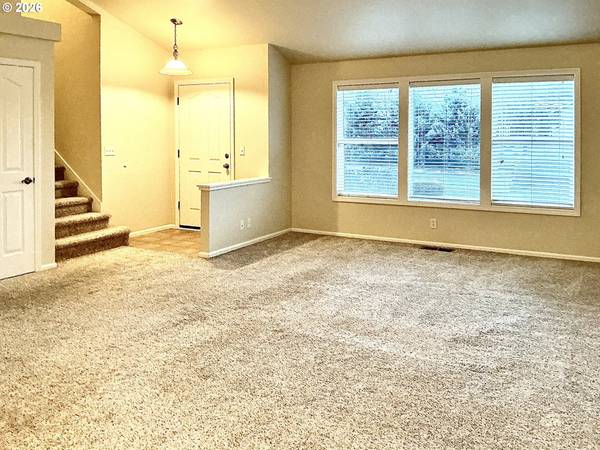 25335 TRINITY ST, Veneta, OR 97487