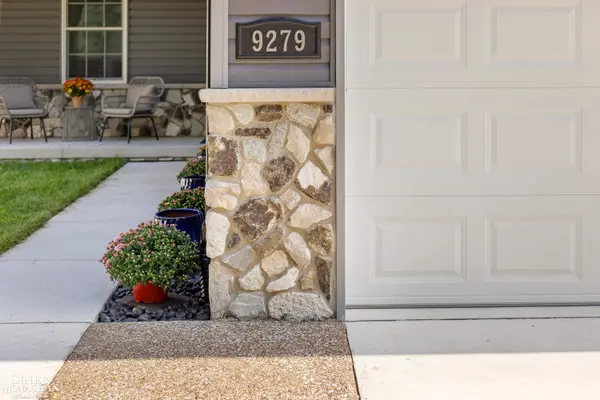 9279 Oakdale ST, Clay Twp, MI 48001