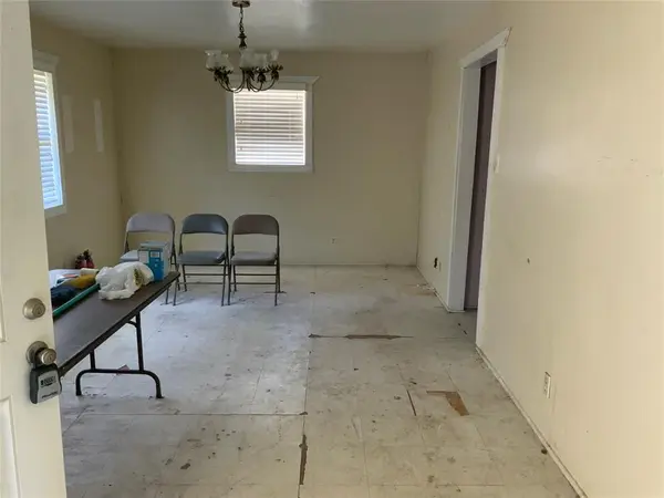 400 N Weaver Street, Gainesville, TX 76240