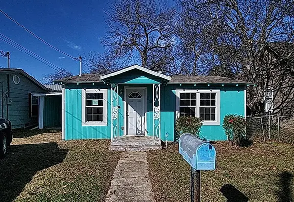 108 Monroe Street,  Cleburne,  TX 76033