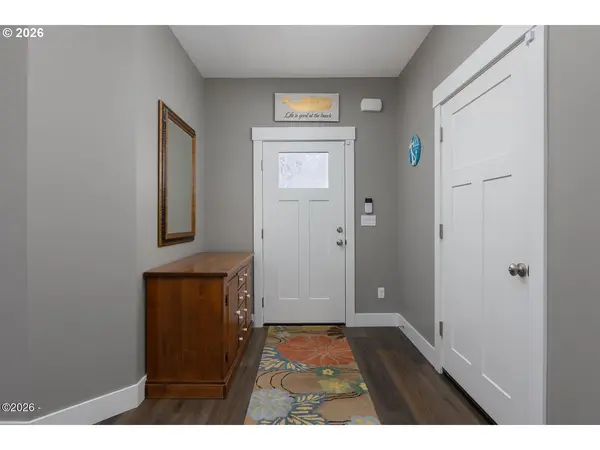 4145 SE INLET AVE, Lincoln City, OR 97367