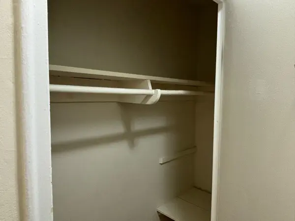 134 Lawton BLVD #211, Toronto C02, ON M4V 2A4