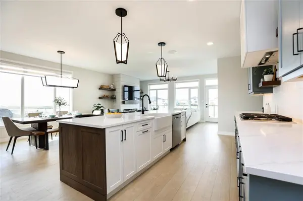 76 Ash CV, Headingley, MB R4H 1B4