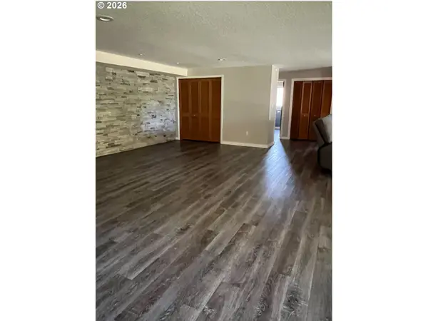 15546 SE GREEN HILLS CT, Happy Valley, OR 97086