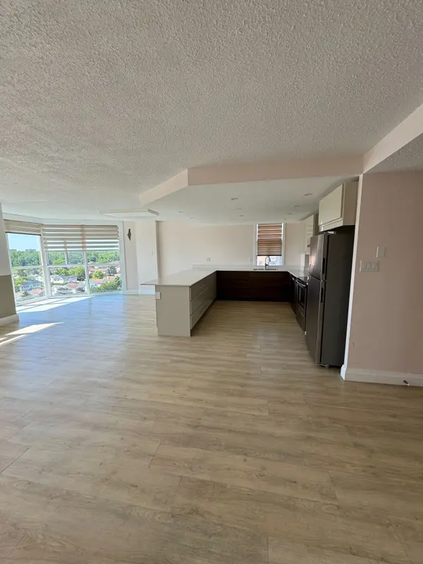 2760 CAROUSEL CRES #1209, Blossom Park - Airport And Area, ON K1T 2N4