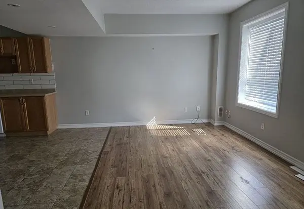 329 Edgehill Dr Main N/A, Barrie, ON L4N 9X5