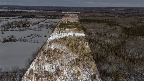 122 A Arthur RD, Stirling-rawdon, ON K0K 2M0