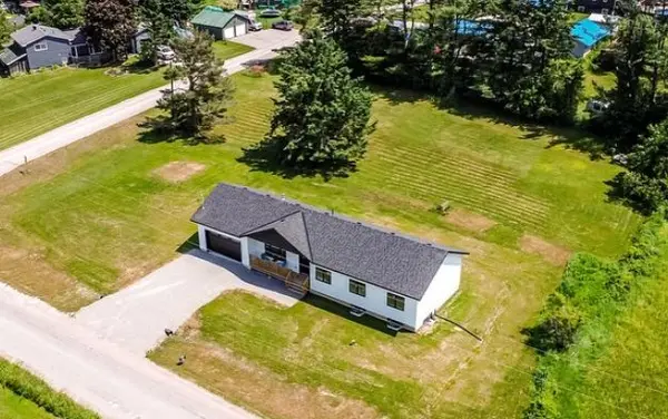 122 Day DR, Kawartha Lakes, ON L3V 6H5