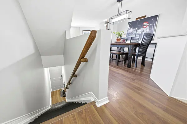 432 Hillsboro Private, Kanata, ON K2M 3A8