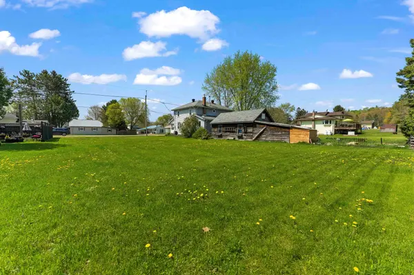 00 Casey ST, Madawaska Valley, ON K0J 1B0