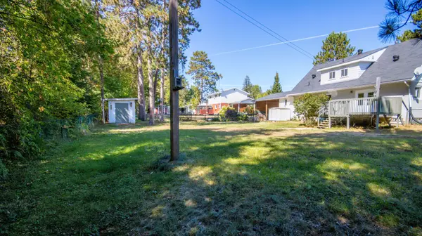 23 Sprucedale AVE, Madawaska Valley, ON K0J 1B0