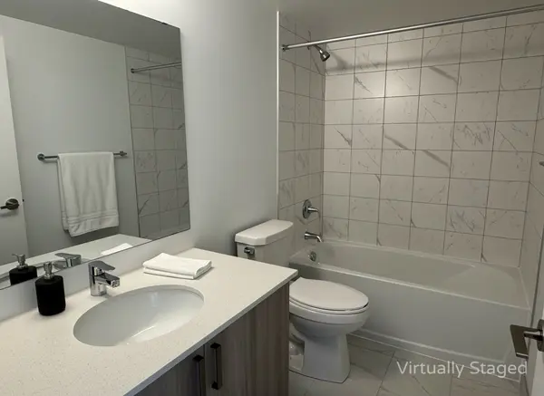 1010 Sandy Beach RD S #1409, Pickering, ON L1W 3V9