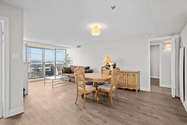 5090 Pinedale AVE #1107, Burlington, ON L7L 5V8