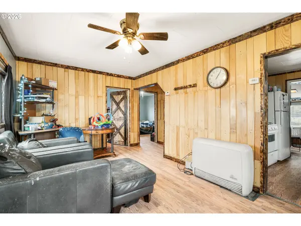 2460 SE MELROSE DR, Prineville, OR 97754