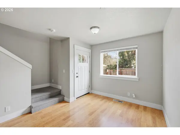 2640 GREEN VILLA LN, Eugene, OR 97404