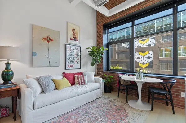 150 Logan AVE #207, Toronto E01, ON M4M 0E4