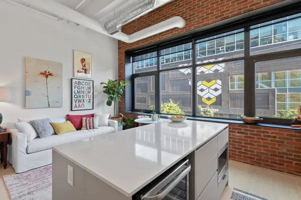 150 Logan AVE #207, Toronto E01, ON M4M 0E4