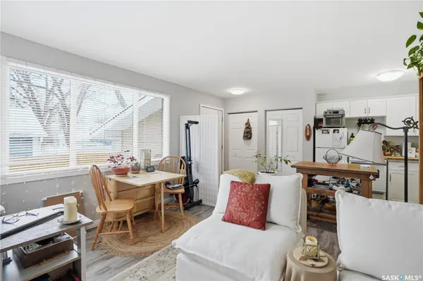 917 7th AVENUE N, Saskatoon, SK S7K 2V7