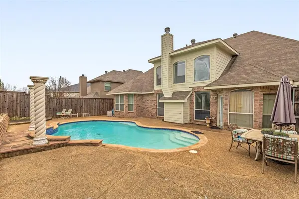 214 Forestview Road, Hickory Creek, TX 75065