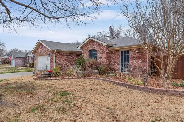 217 King Arthur Drive, Weatherford, TX 76086