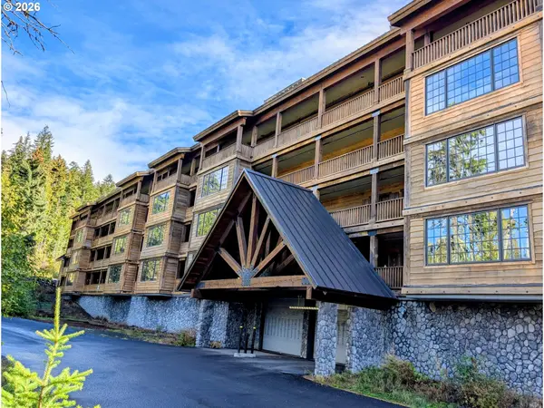 Government Camp, OR 97028,31250 E COLLINS LAKE RD #6