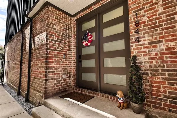 Dallas, TX 75206,1844 Mecca Street