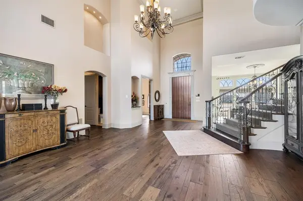 530 Ridge Point Drive, Heath, TX 75126