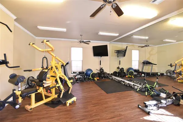 7871 Oak Creek Trail, Shreveport, LA 71129