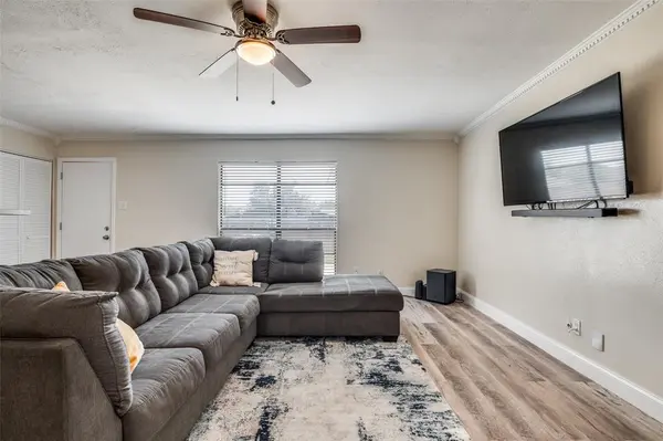 10222 Red Maple Drive, Dallas, TX 75249