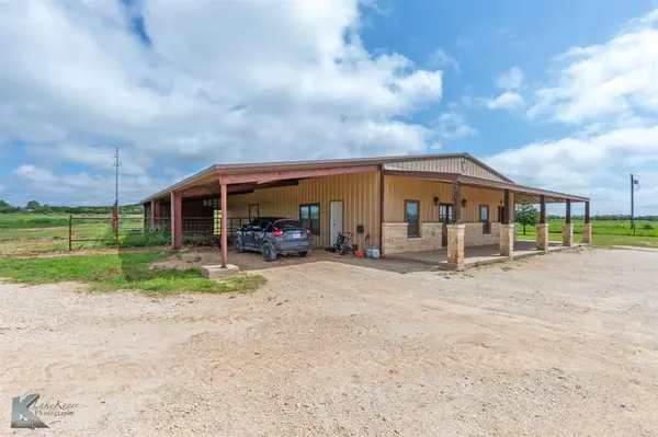 2574 County Road 162, Ovalo, TX 79541