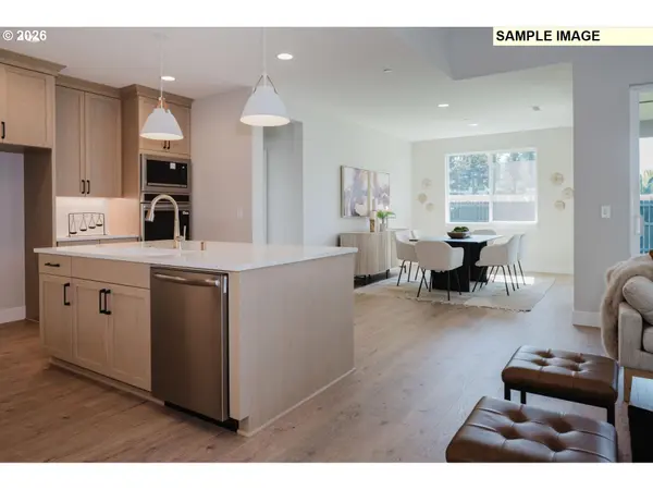 16156 SERRES FARMS WAY, Oregon City, OR 97045