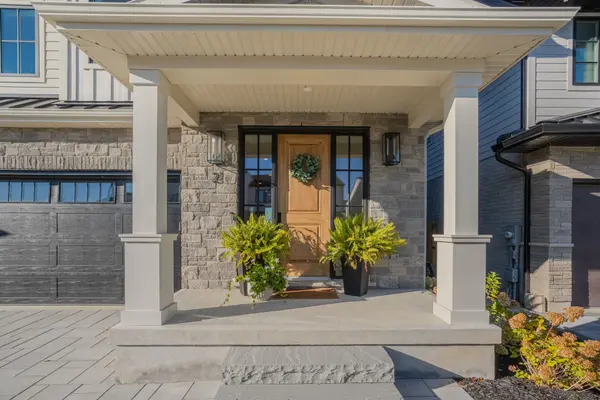 21 Arsenault CRES, Pelham, ON L0S 1E1