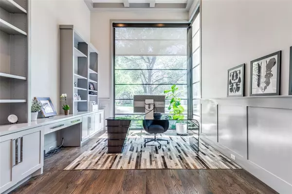 Highland Park, TX 75205,3828 Mockingbird Lane