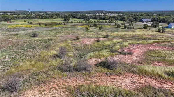 495 Rolling Hills Boulevard, Alvord, TX 76225