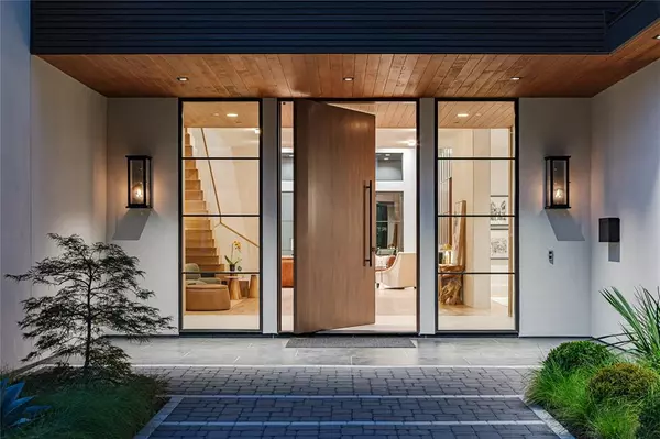 Dallas, TX 75225,6411 Chevy Chase Avenue