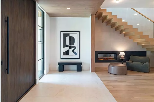 Dallas, TX 75225,6411 Chevy Chase Avenue