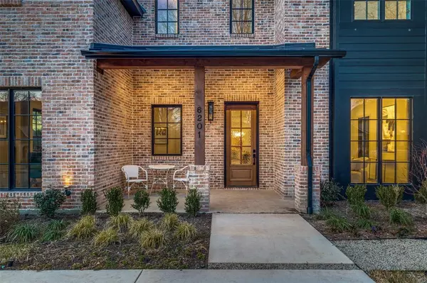 Dallas, TX 75214,6201 Lakeshore Drive