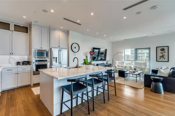 Dallas, TX 75201,2300 Wolf Street #9C