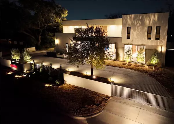 Dallas, TX 75229,10236 Crestover Drive