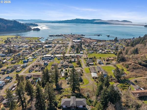 VL1504 Fir AVE, Garibaldi, OR 97118