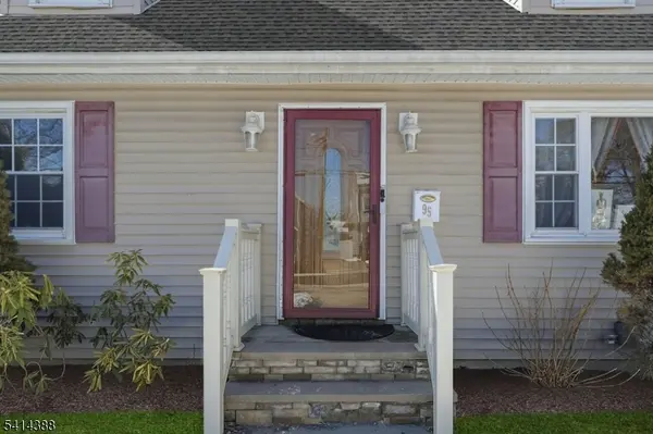 95 Cedar Ave, Hackensack City, NJ 07601