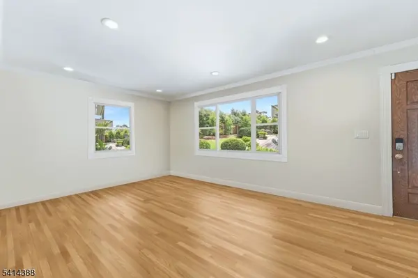 95 Cedar Ave, Hackensack City, NJ 07601